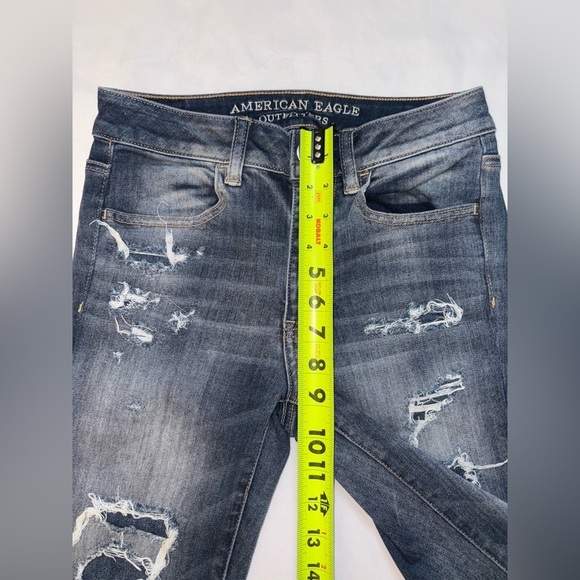 American Eagle Size 2 Dark Wash Distressed Hi Rise Skinny Jegging Jeans - Picture 5 of 9